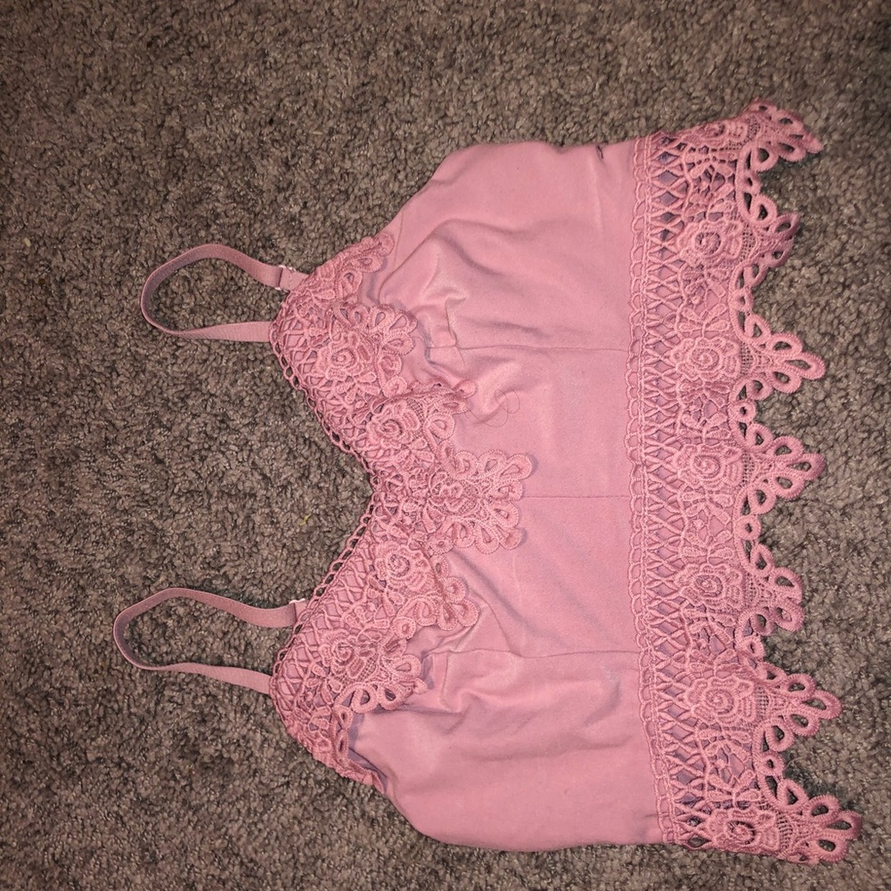 Light pink cropped tank top